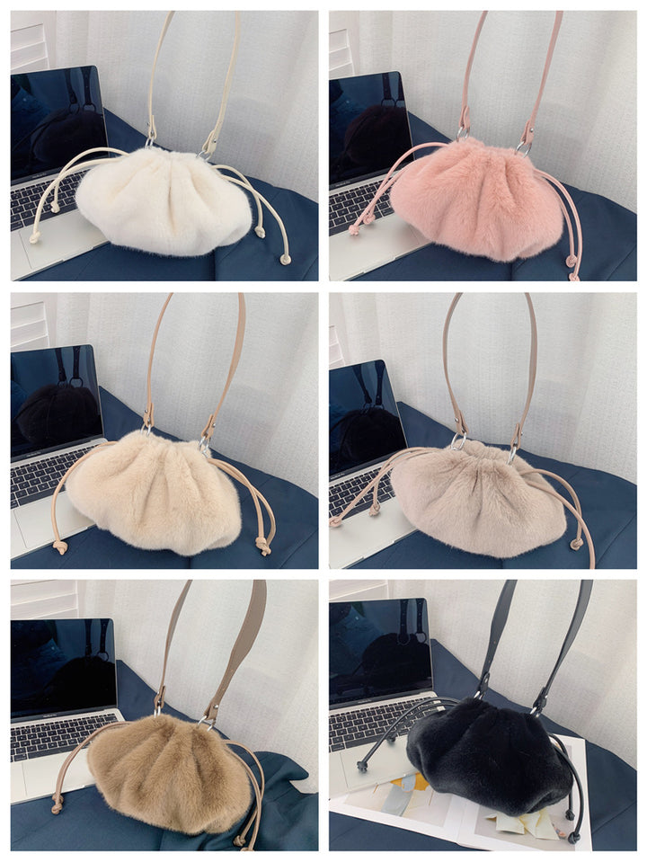 Faux-Fur-Handtasche