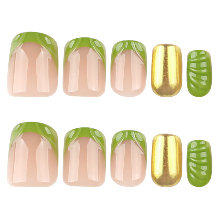 Kreative Nagelkunst mit funkelnden Akzenten Karnz