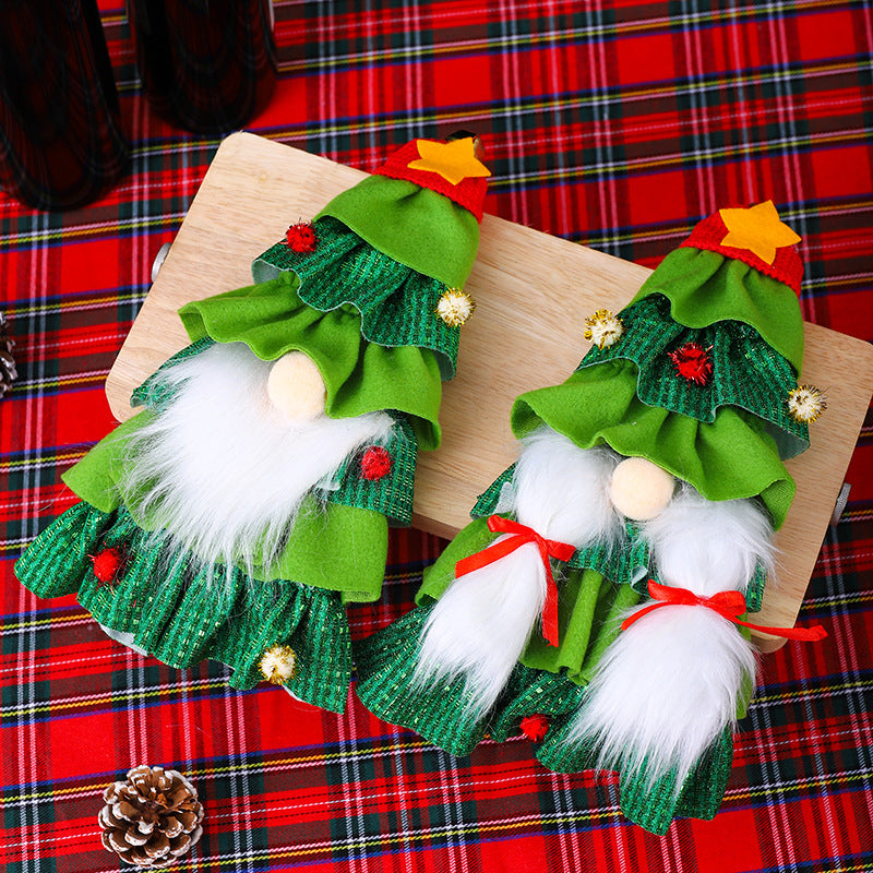 Kreative Flaschenwärmer im Weihnachtsbaum-Design Karnz