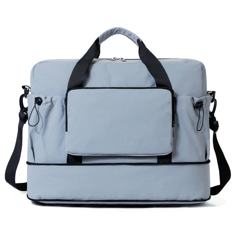 Vielseitige geräumige Reisetasche Karnz