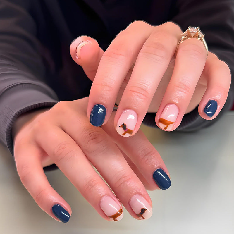 Kunstnagelset mit kreativen Tiermotiven und eleganten Akzenten Karnz