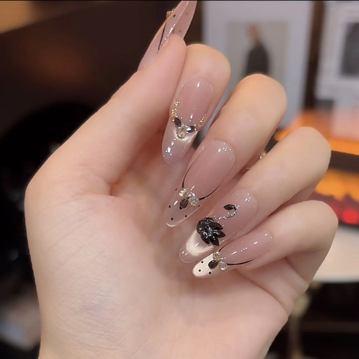 Nagelkunst Karnz