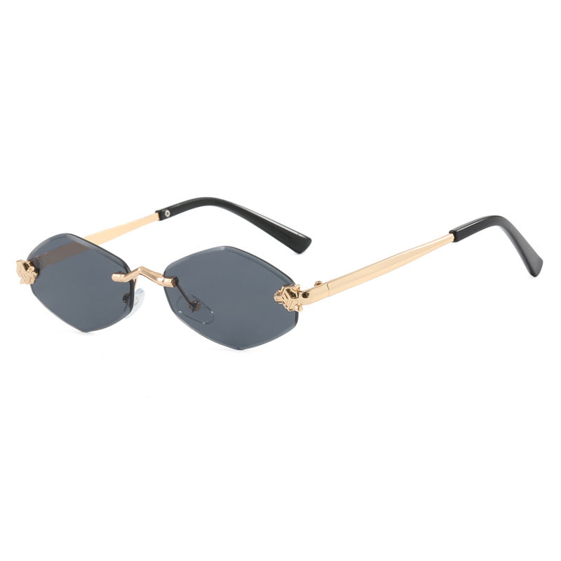 Damen geometrische Sonnenbrille mit doppeltem Metallrahmen und schützenden Gläsern Karnz