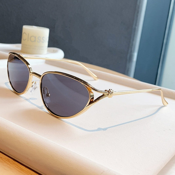 Damen Cat-Eye Sonnenbrille mit elegantem goldenen Rahmen und polarisierten Gläsern Karnz