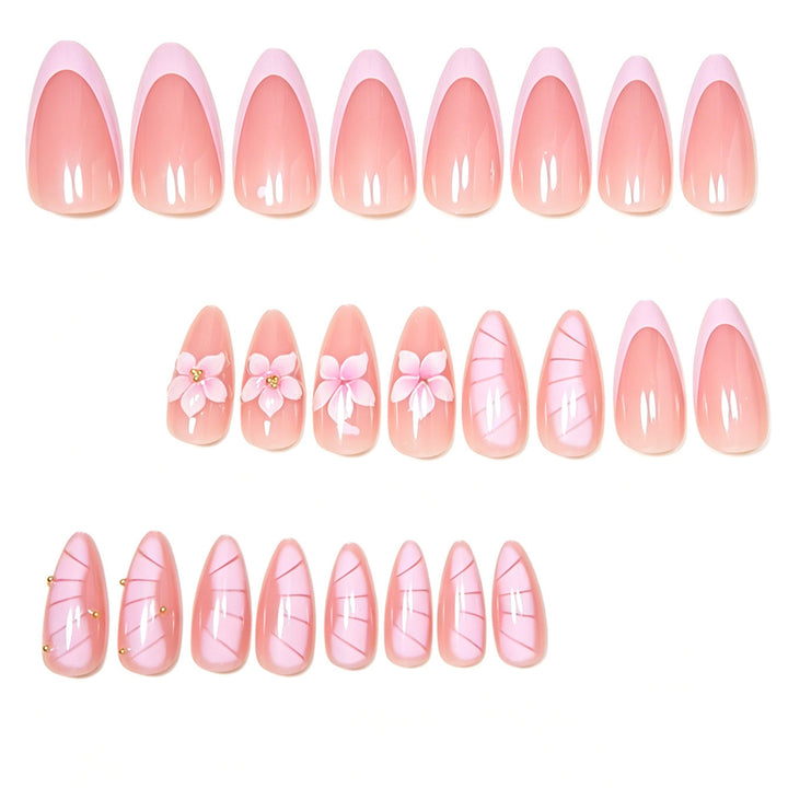 Künstlerische Nagelkunst Karnz