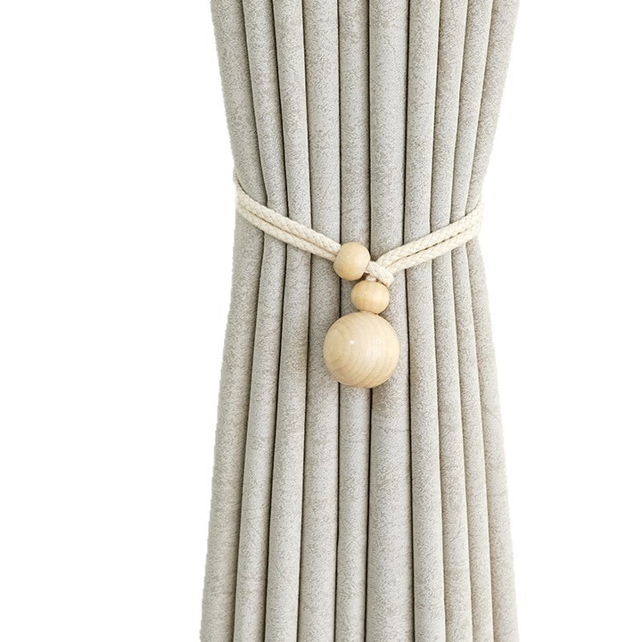 Eleganter Vorhanghalter mit Holzperlen Karnz