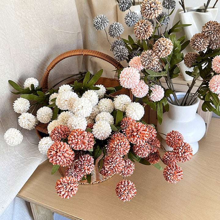 Dekorativer Künstlicher Blumenstrauß mit Detailreichem Designs Karnz