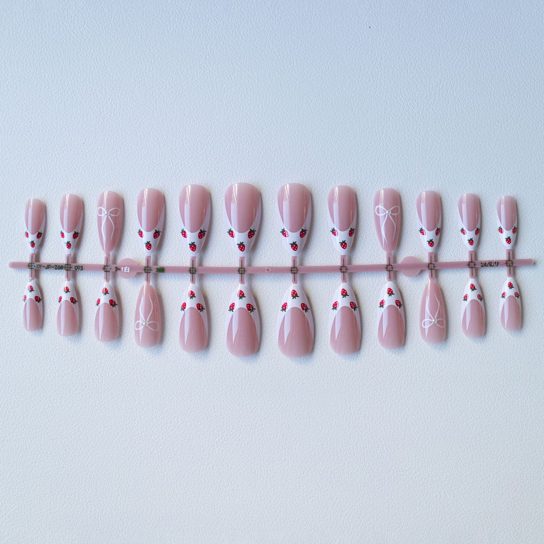 Erdbeer Design Acryl Nagelkunst Set