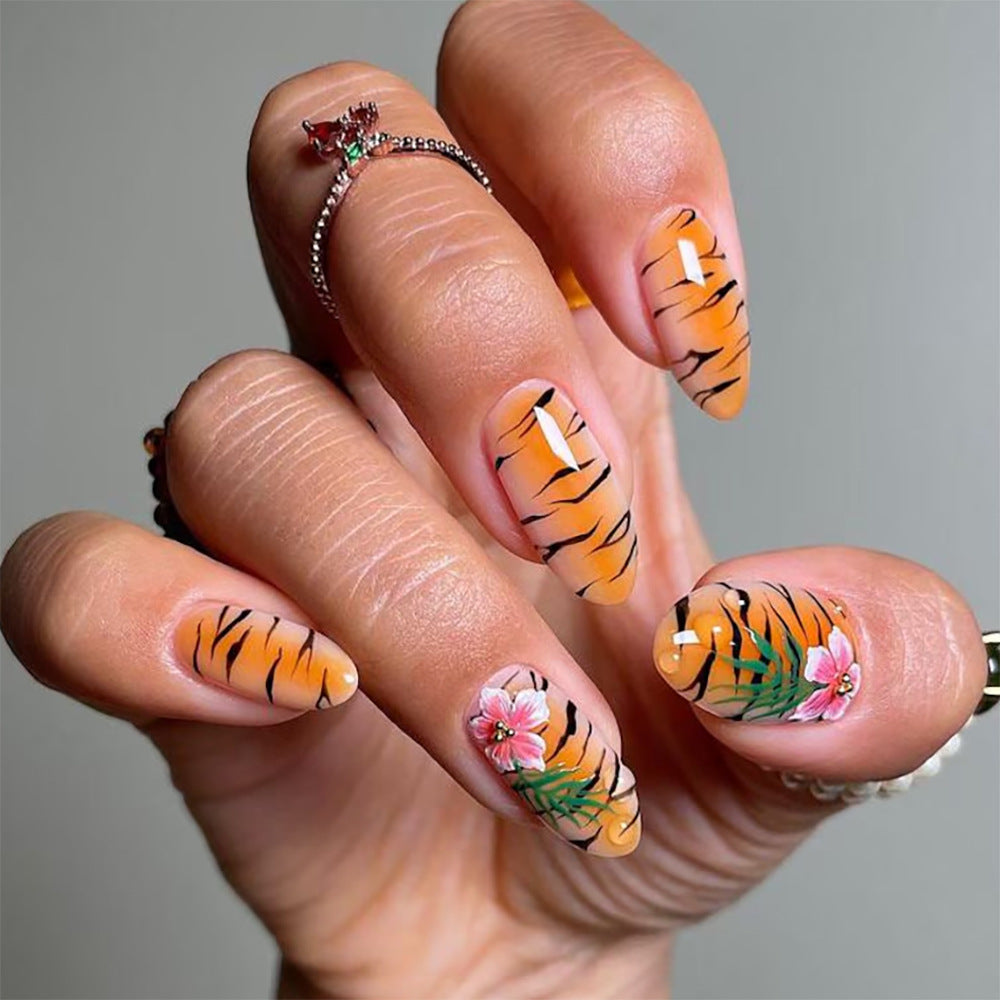 Tierisch inspiriertes Press-On-Nagelkunst-Set Karnz