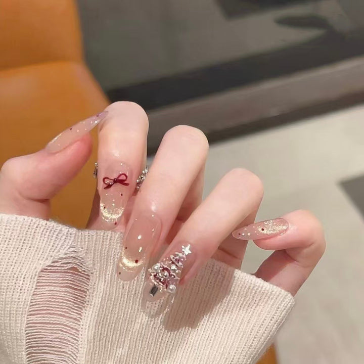 Elegante Glitzer-Nail Art Karnz