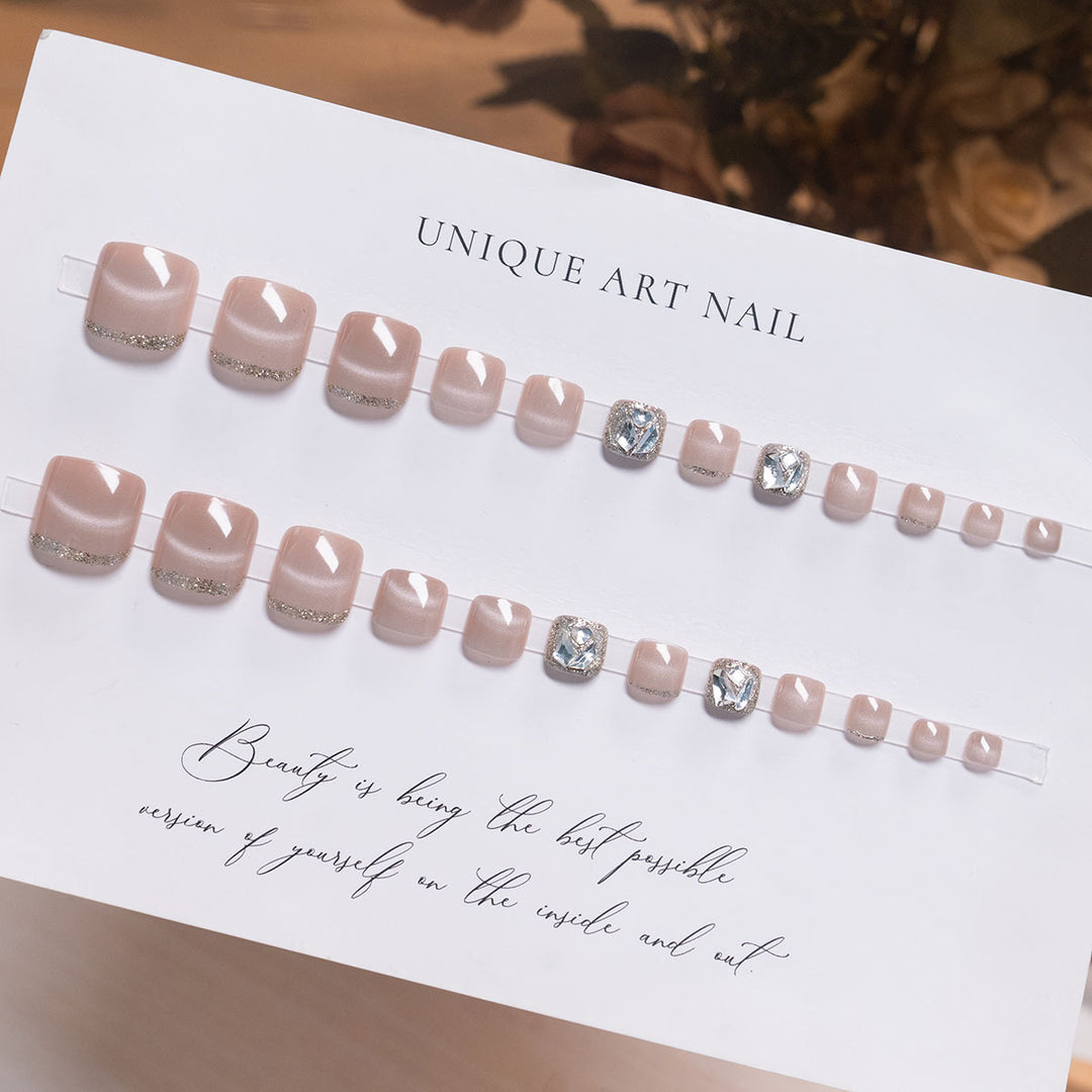 Verzierte Gel-Fußnagelkunst