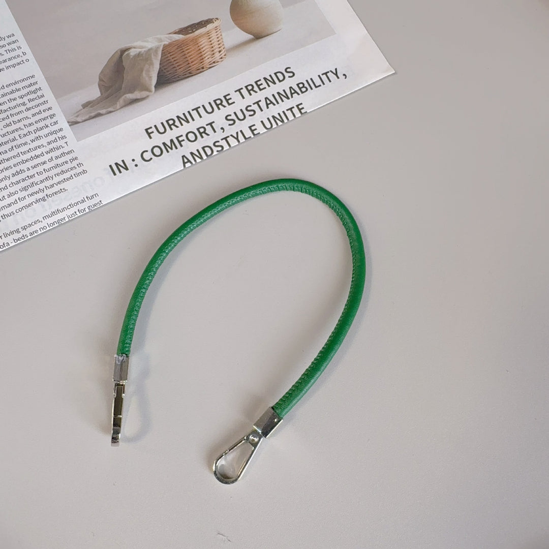 Stylische Leder-Handyband Karnz