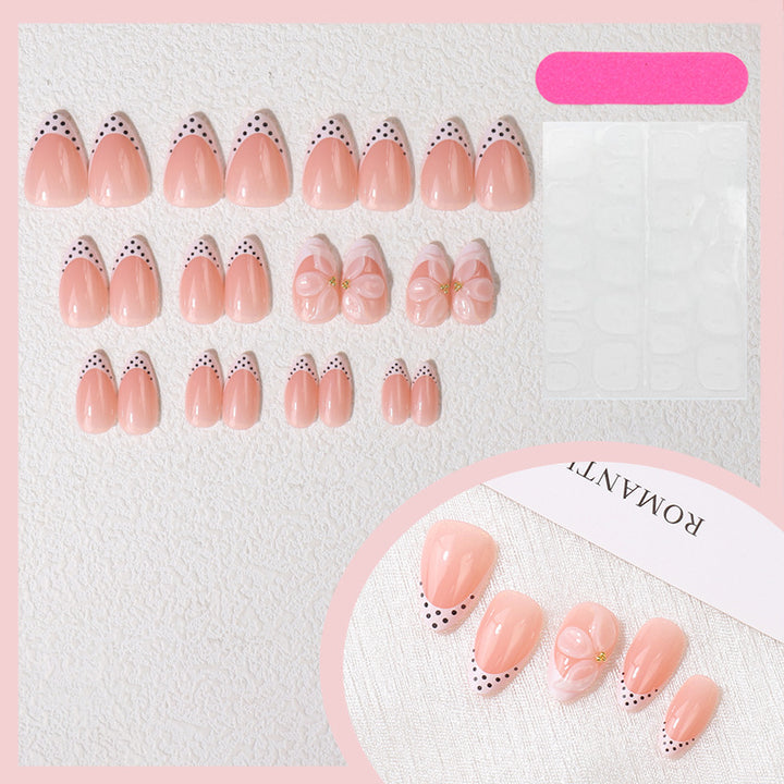 Stylisches Press-On Nagel Set Karnz