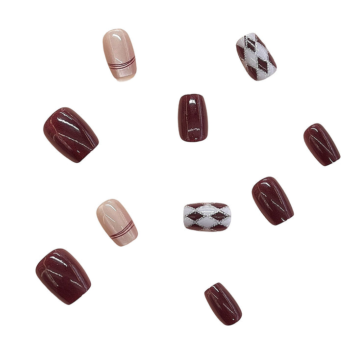 Künstlerisches Press-On Nagelset Karnz