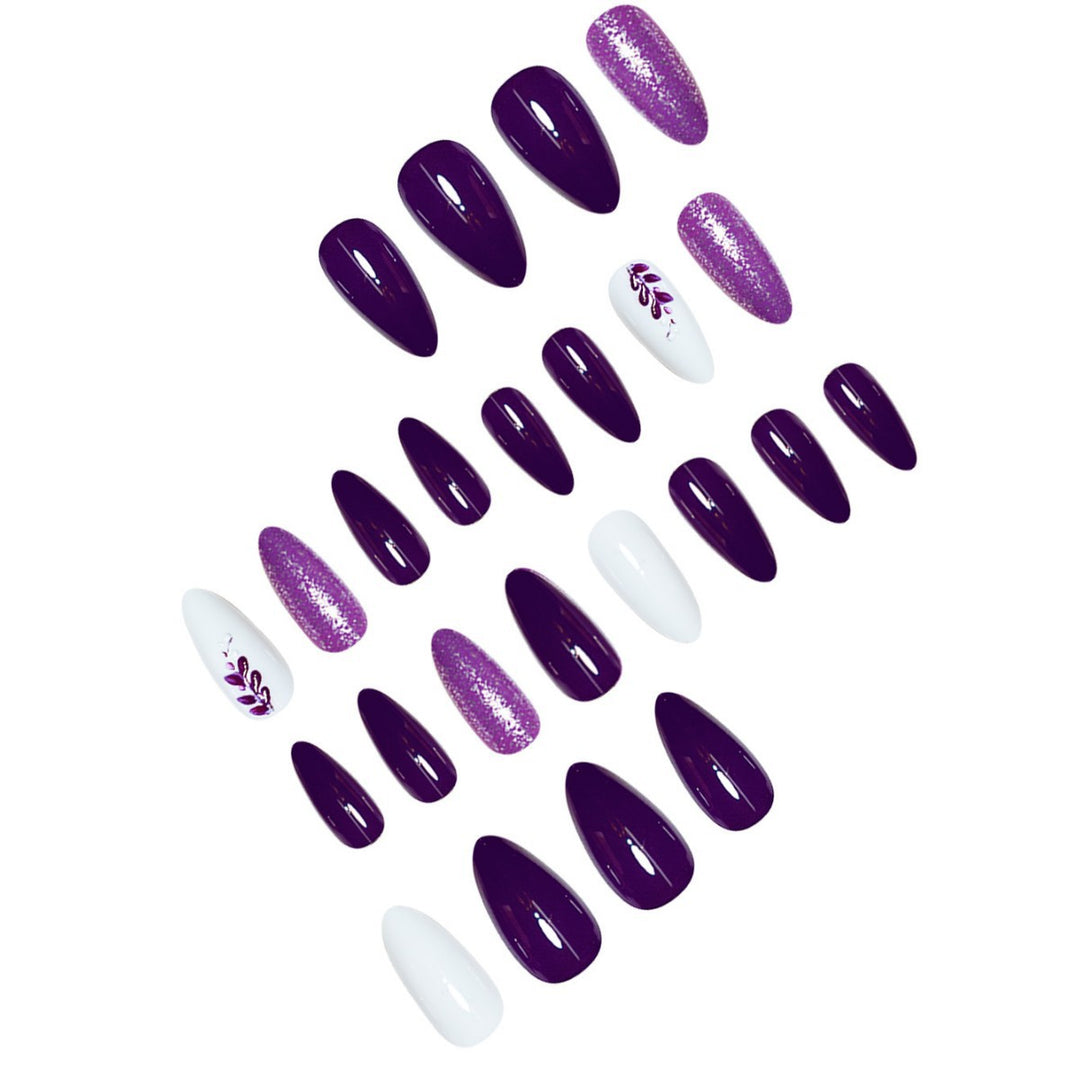 Premium Dekorative Nagel Set Karnz