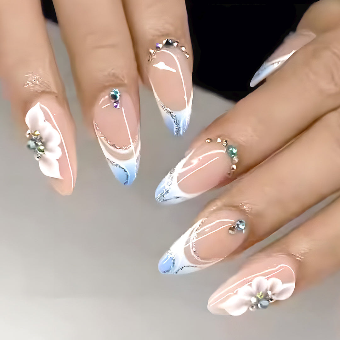 Stylische Blumen Traum Press-On Nägel Karnz