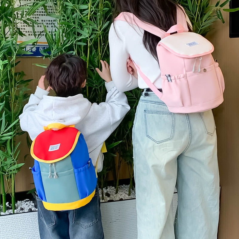 Stylischer Reise-Rucksack mit mehreren Taschen Karnz
