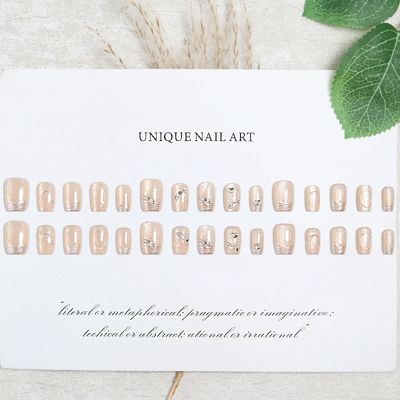 Glamouröses Nageldesign-Set Karnz