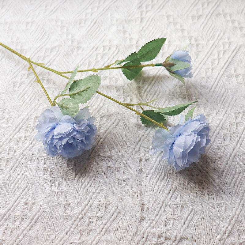 Elegante künstliche Rosenstängel