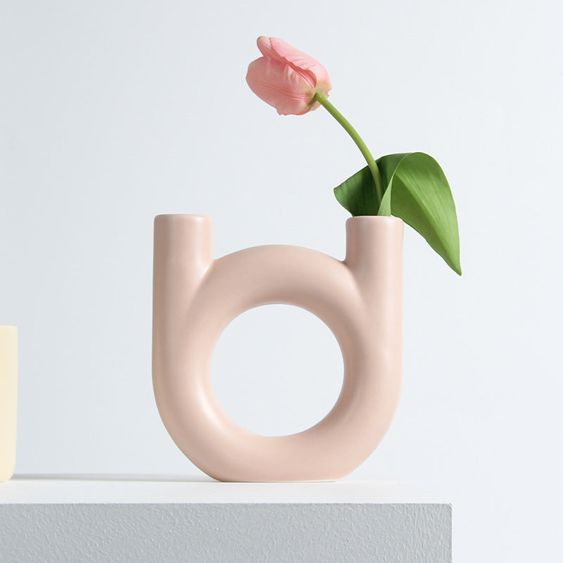 Zeitgenössische skulpturale Keramikvase