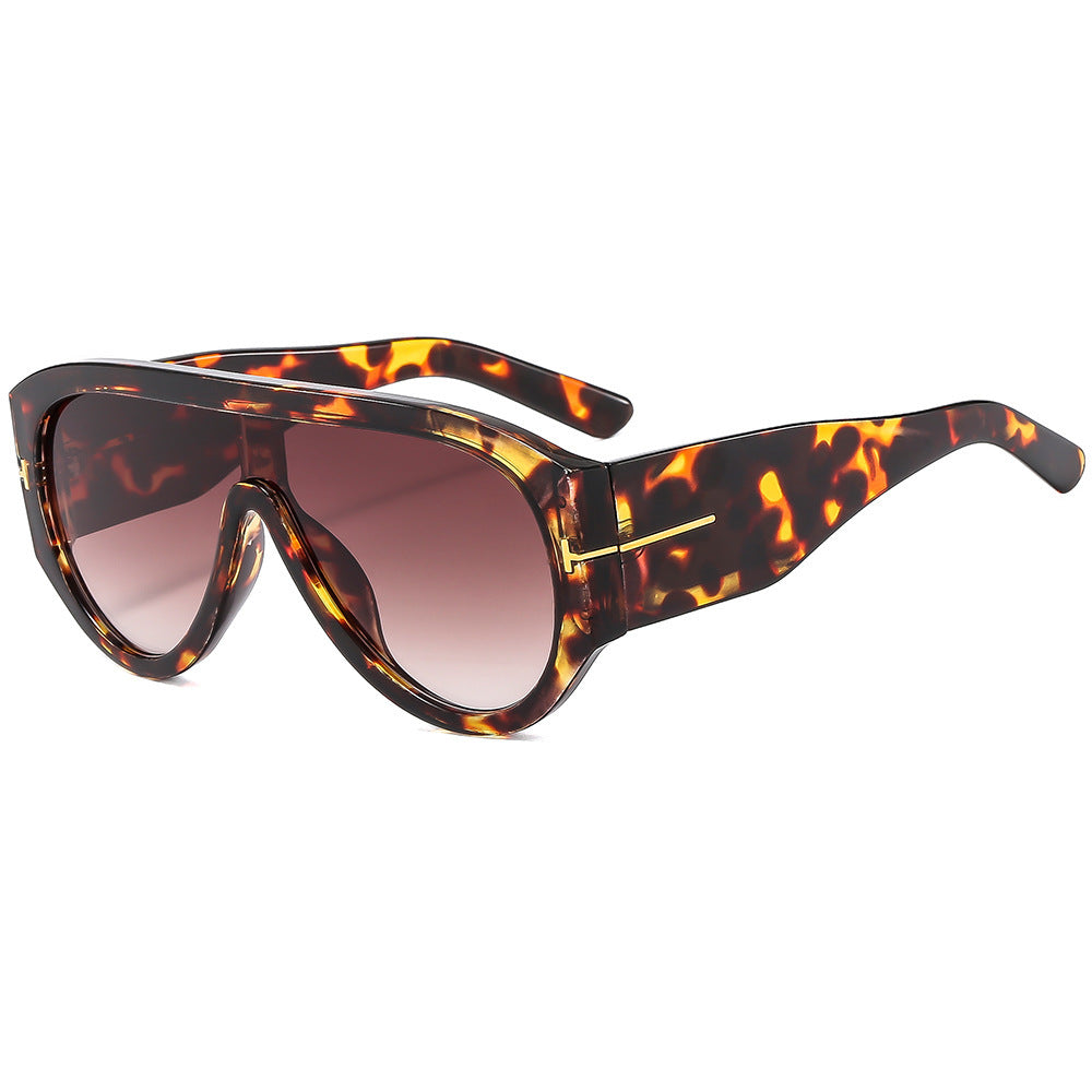 Bold Shield Sonnenbrille mit Statement-Design Karnz