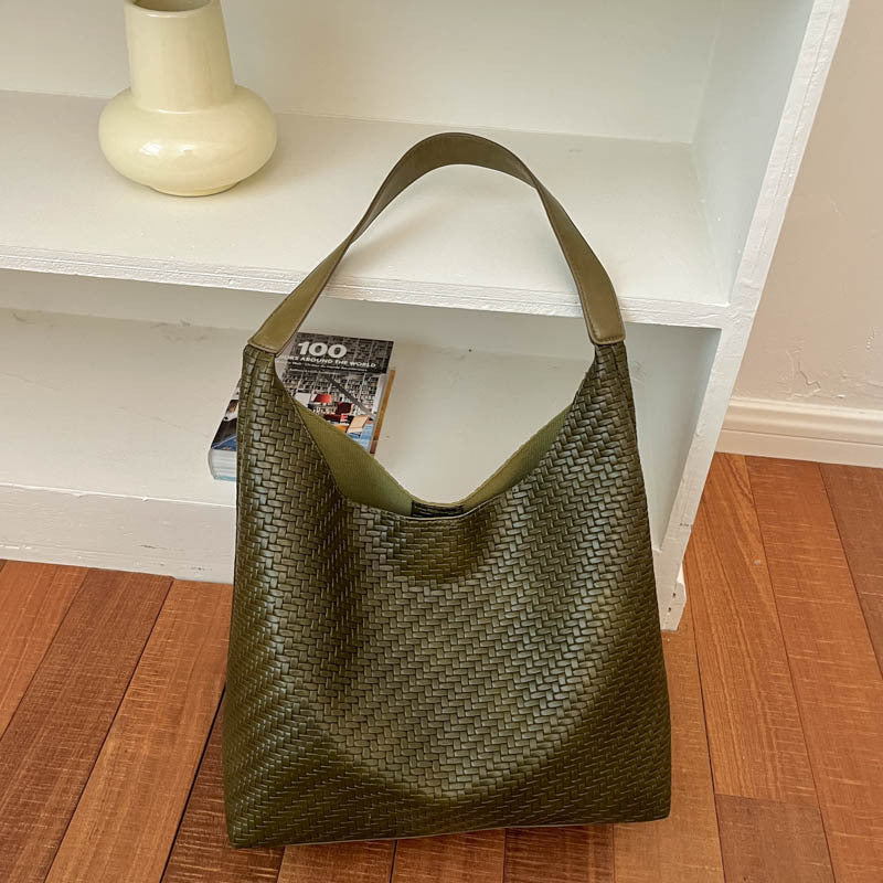 Woven Vegan Leather Hobo Tasche