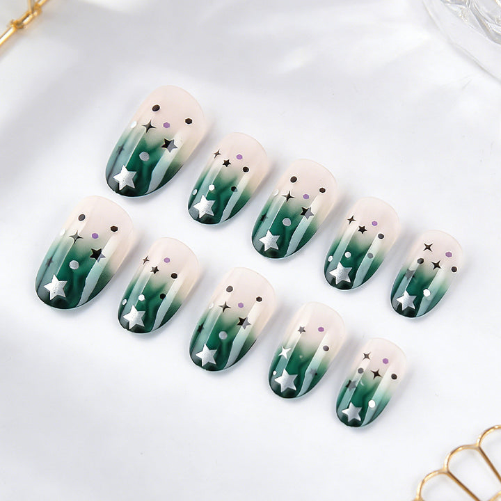 Künstlerisches Gel-Nageldesign Karnz