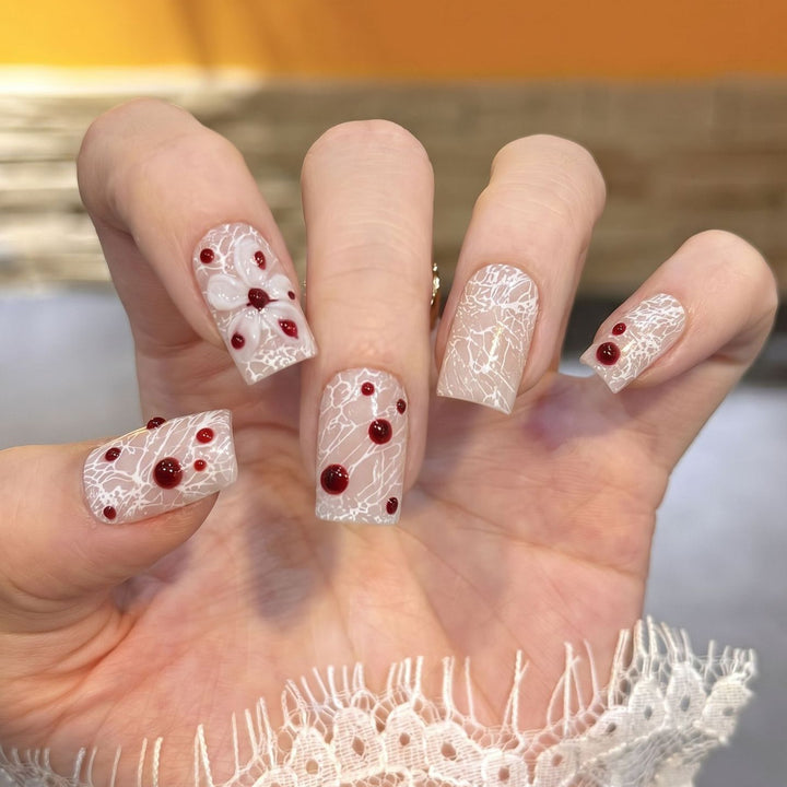 Künstlerisches Press-On Nagelkunst-Set mit einzigartigem Design Karnz