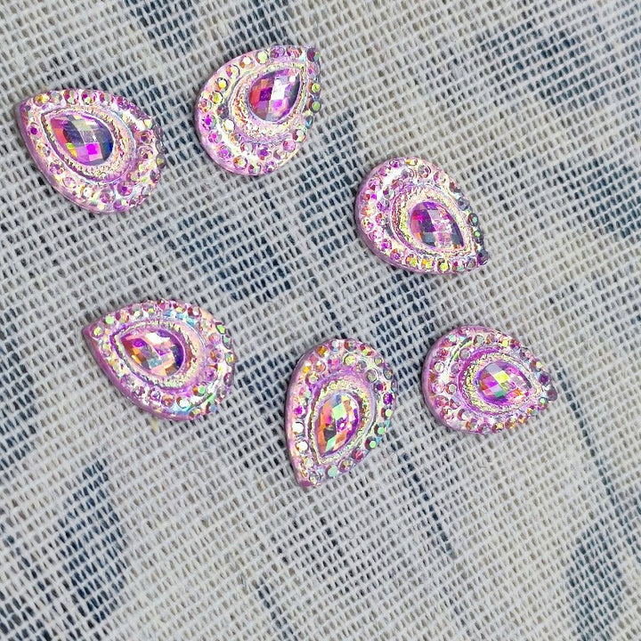 Glitzernde Tropfen-Applikationen Karnz