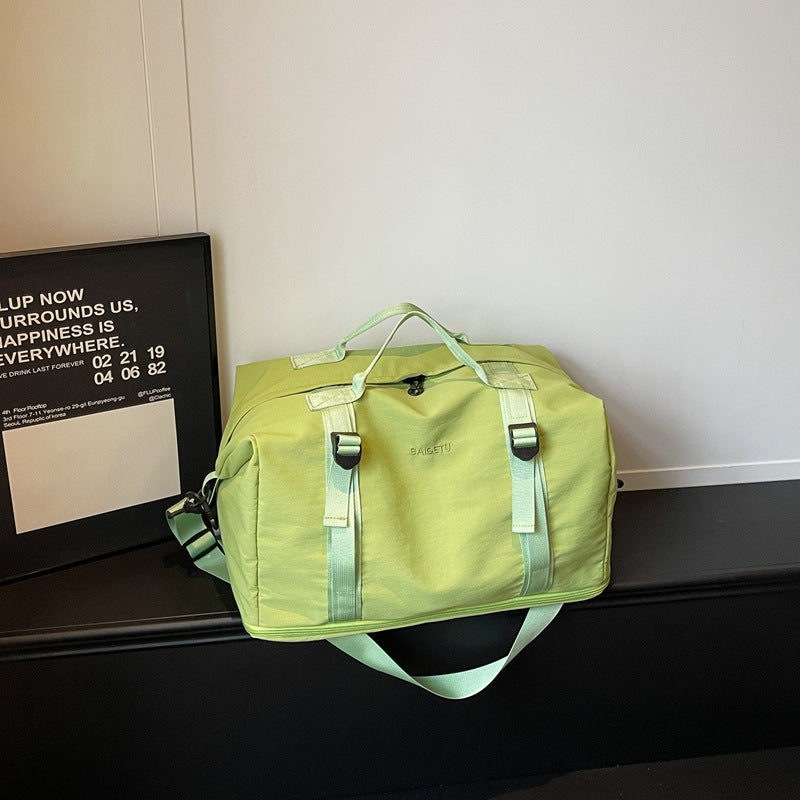 Geräumige Fitness-Wochenend-Duffel-Tasche Karnz