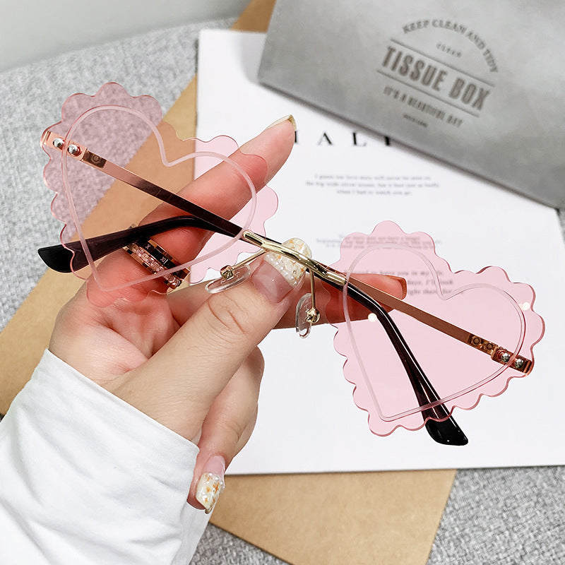 Damen Cat-Eye Sonnenbrille im einzigartigen Herzdesign Karnz