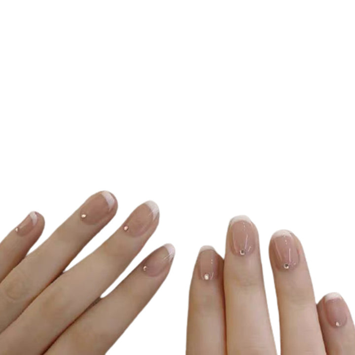 Elegantes Press-On-Nagel-Set mit Strassakzenten