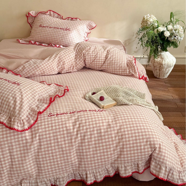 Gingham Rüschenset Bettwäsche mit gestickten Kissenbezügen