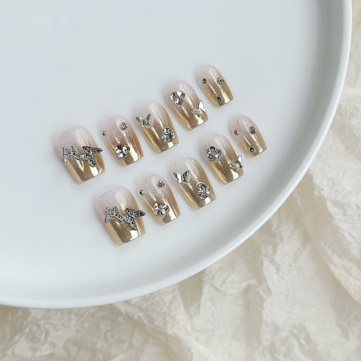 Dekoratives, mit Strass verziertes Press-On-Nagel-Set