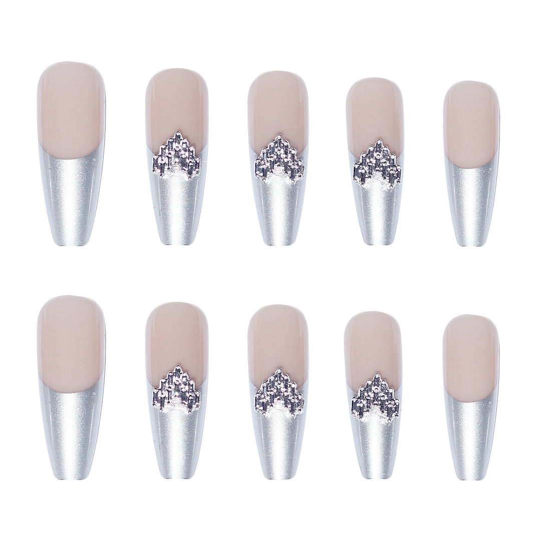 Elegante mit Rhinestones verzierte Stiletto Aufklebenägel