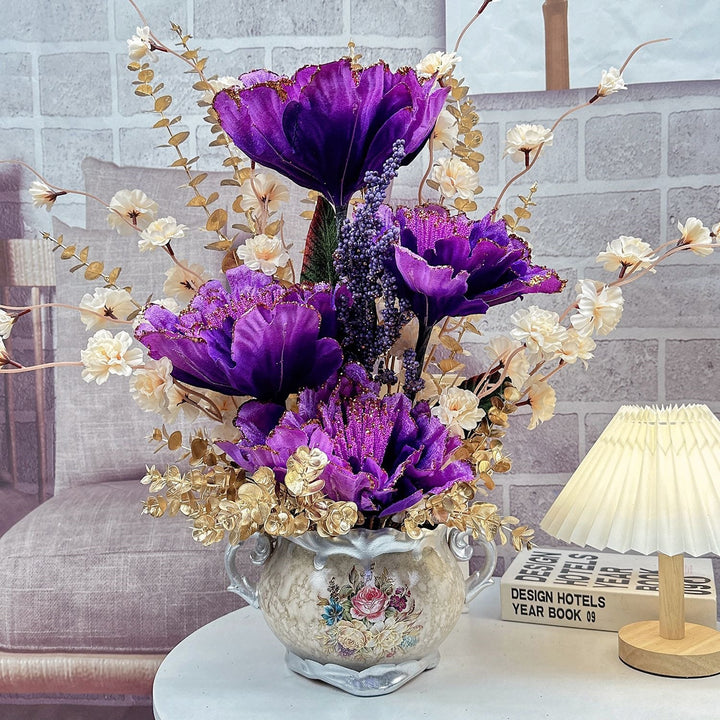 Künstliches Blumenarrangement