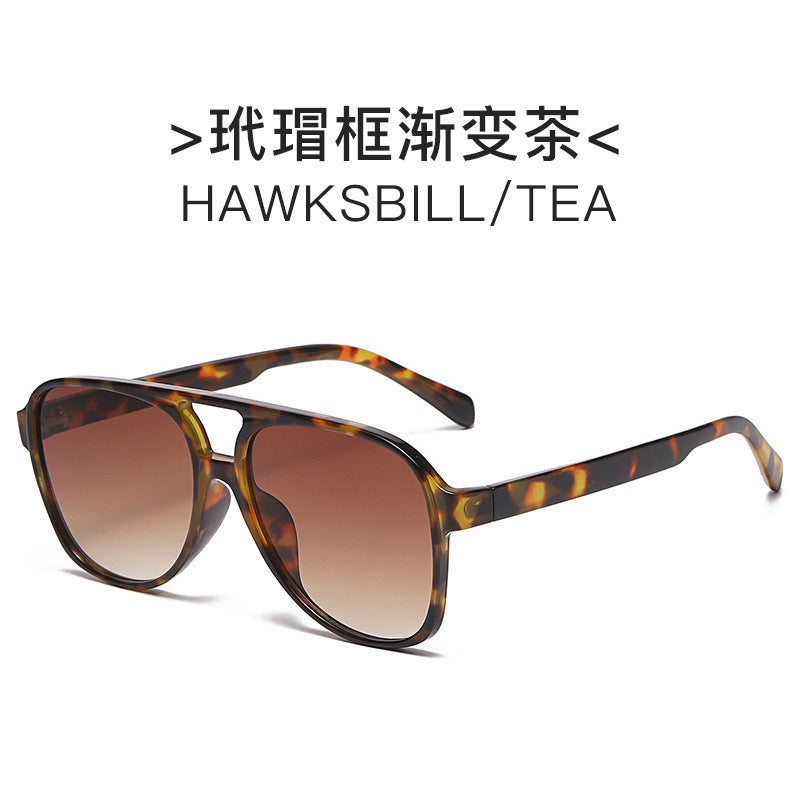 Damen elegante Sonnenbrille mit hochwertigem geometrischem Design Karnz