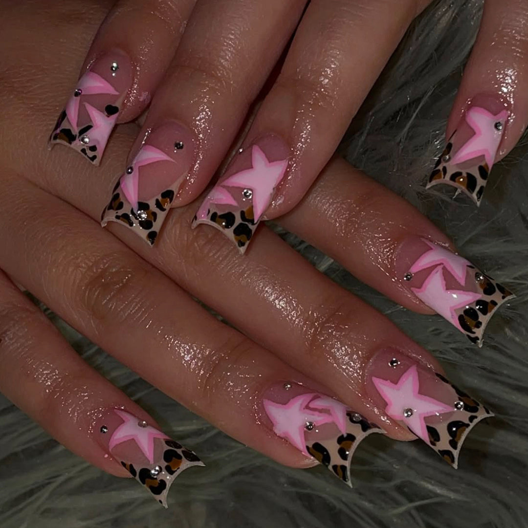 Glamouröse Stern-akzentierte Press-On Nagelkunst Karnz