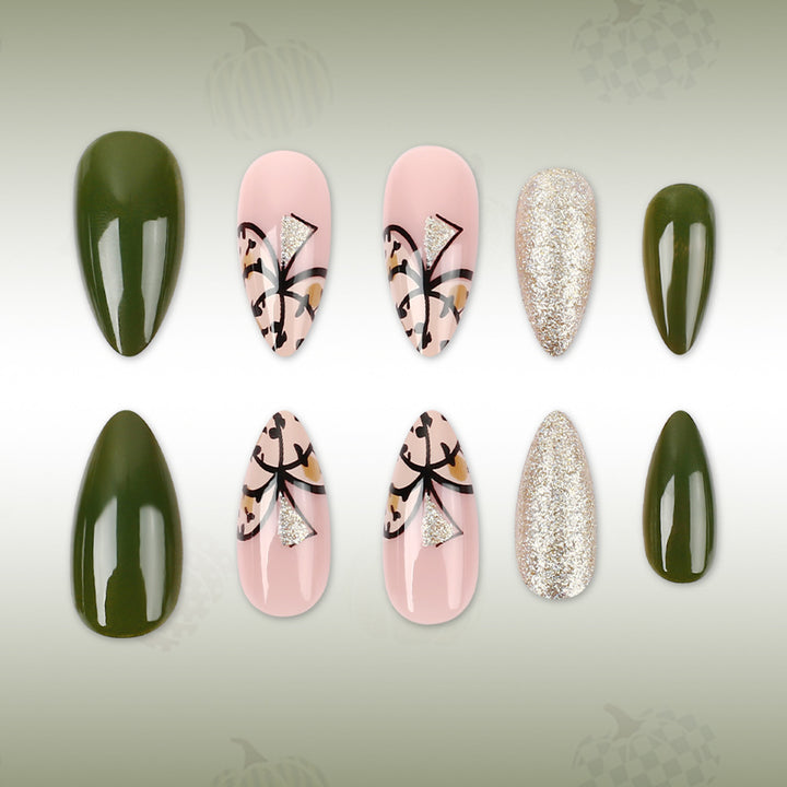 Elegantes saisonales Nagelkunstset Karnz