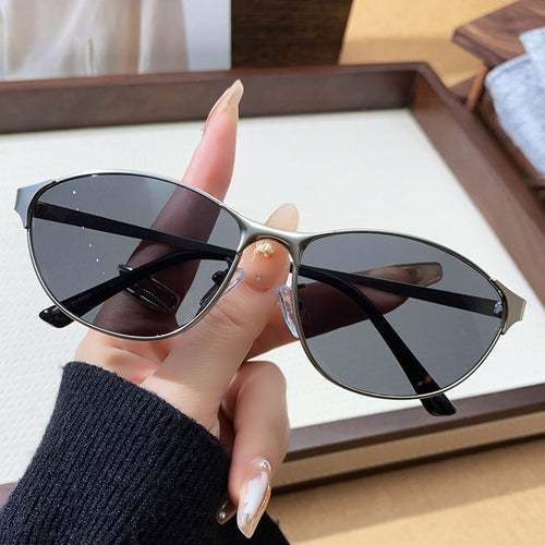 Modische Metal Sonnenbrille Im Modernen Design Karnz