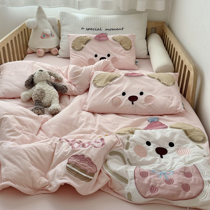 Kinderbettwäsche-Set mit gesticktem Bärenapplikation und Kuscheloptik