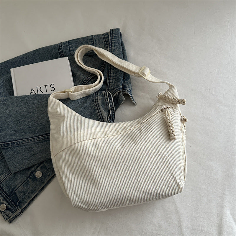 Umweltfreundliche gerippte Crossbody-Tasche Karnz