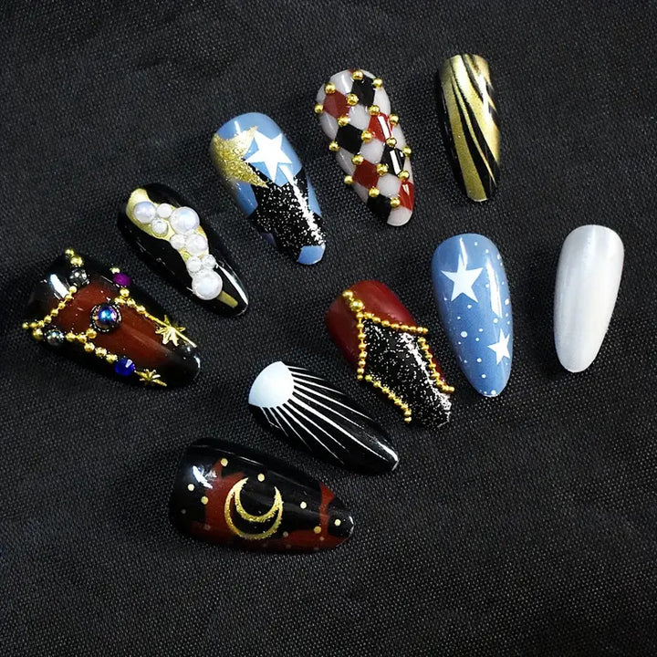 Künstlerisches Nageldesign Karnz