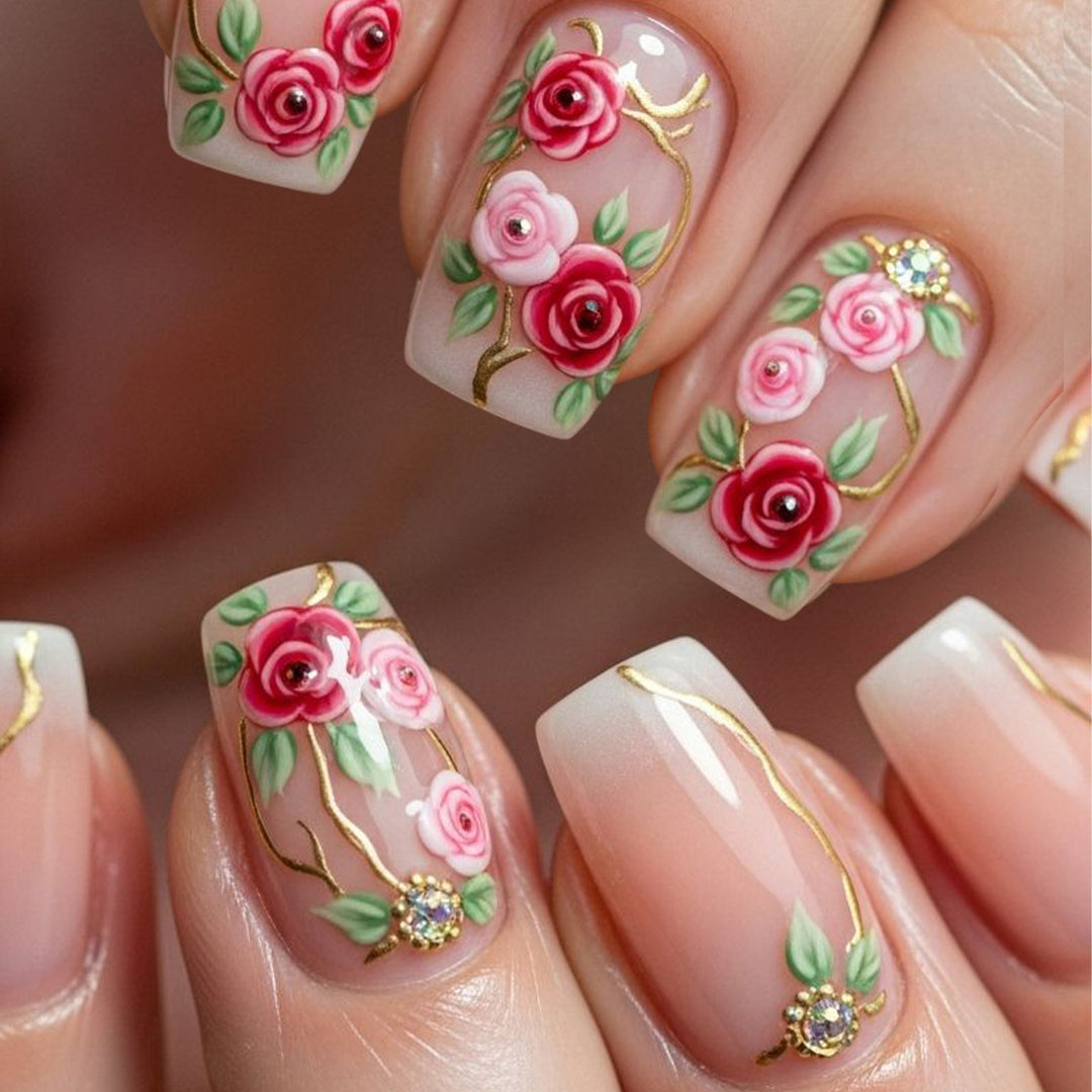 Florales Verziertes Nagelkunst-Set Karnz