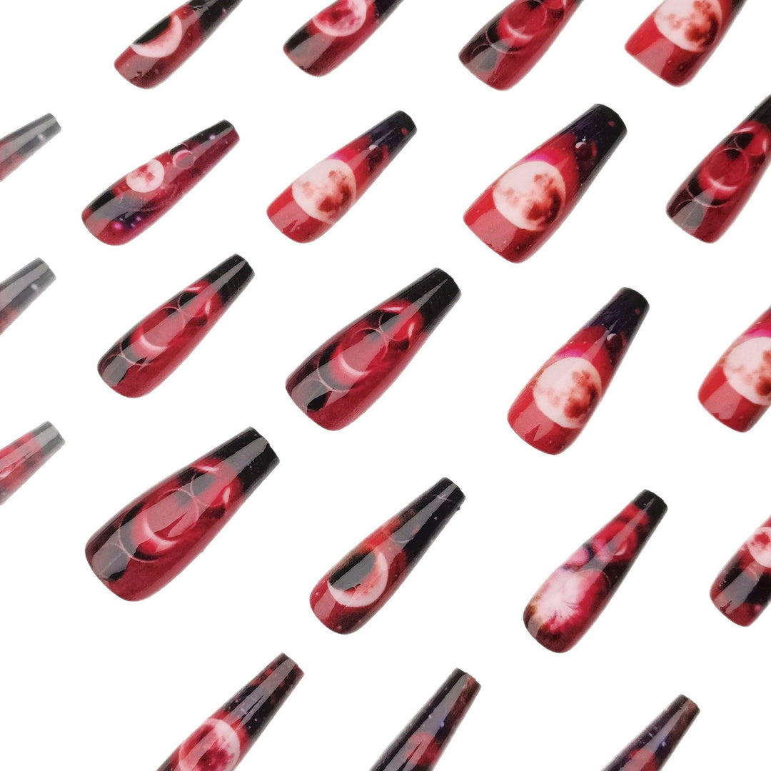 Galaktisches Nageldesign Karnz