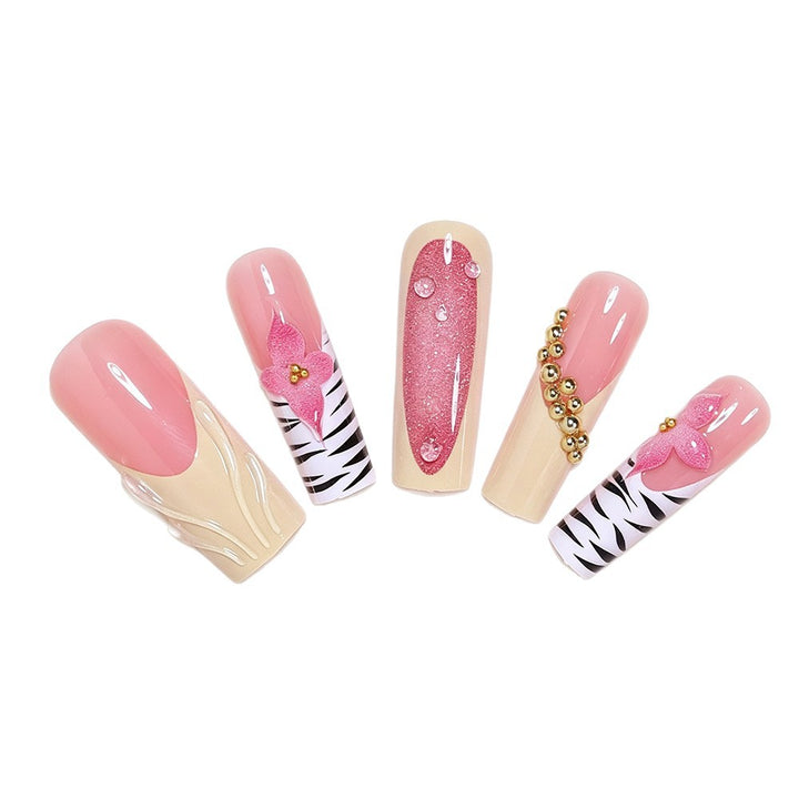 Künstlerische Nagelverlängerungen Karnz