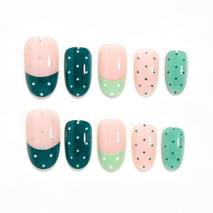 Verspielte Punkte Nagel-Wraps Karnz