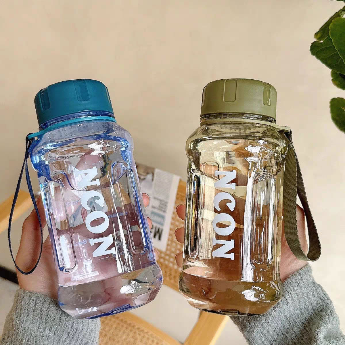 Damen Transparente Trinkflasche mit praktischem Tragegriff Karnz
