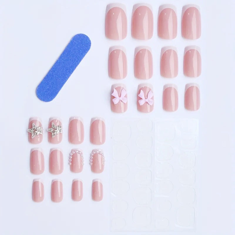Künstliche Nagelspitzen mit glamourösem Schleifen und Strass-Design Karnz