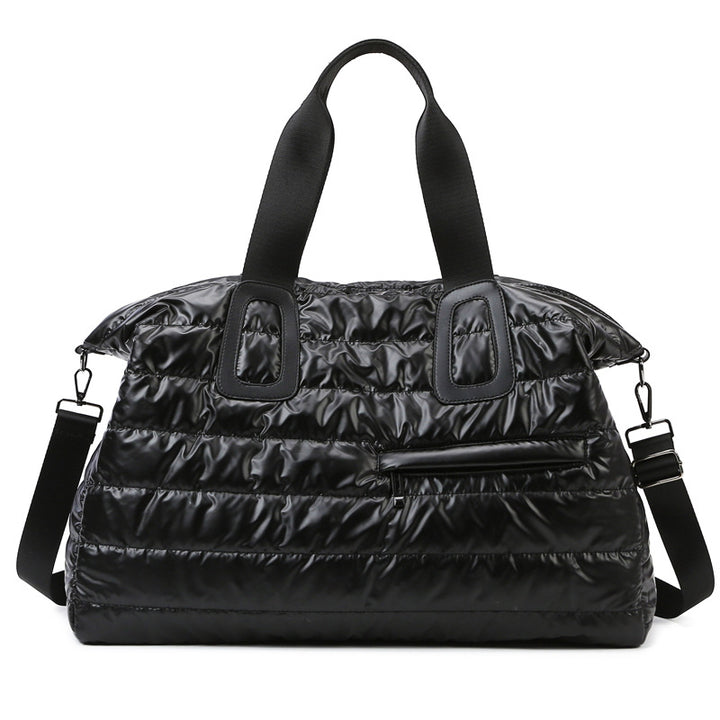 Stylische Puffer-Wochenend-Tasche